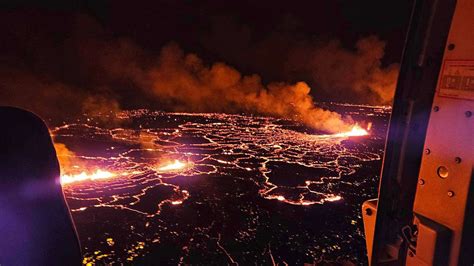 webcam iceland|Live feed from the eruption